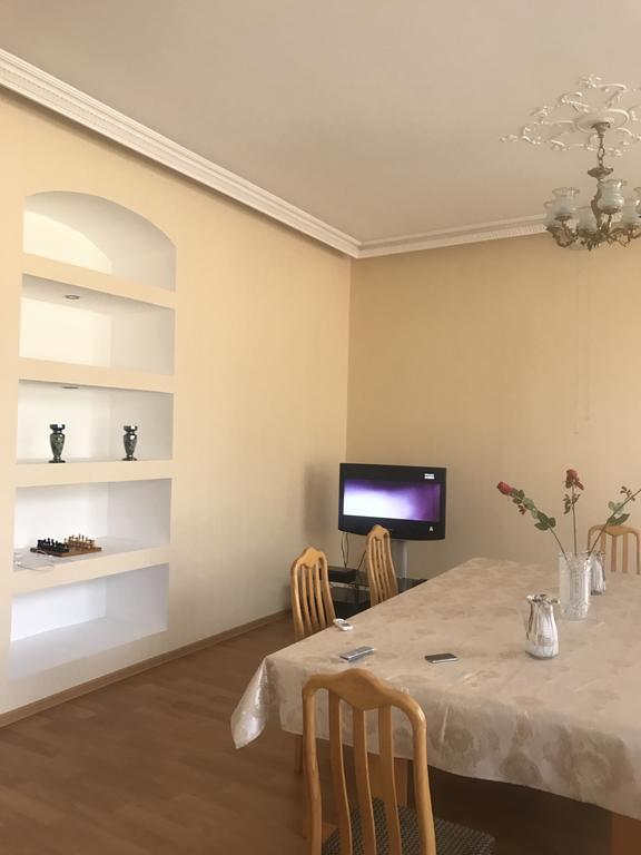Отель Beaming_House Шеки Экстерьер фото