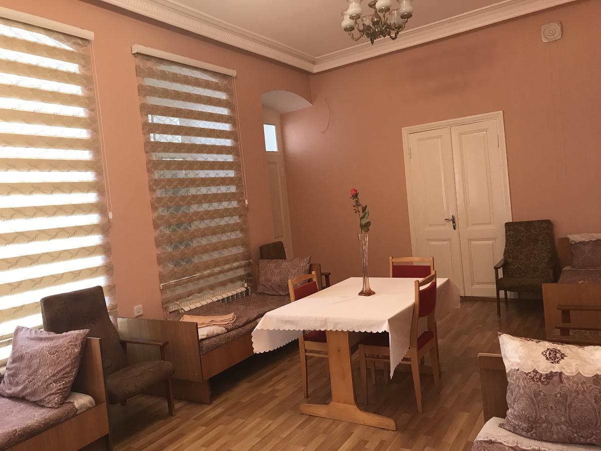 Отель Beaming_House Шеки Экстерьер фото